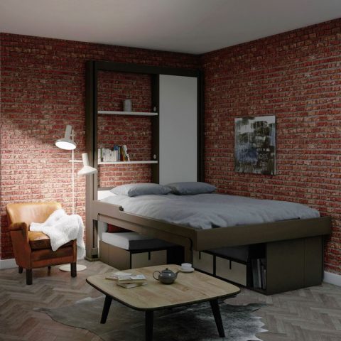 Lit escamotable double en position couché qui couvre une banquette Brickit avec des tiroirs rangements inclus dans la banquette et accessibles sous le lit.