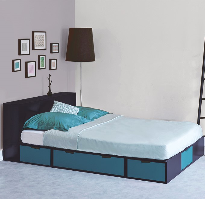 Podium bed with headboard to create space