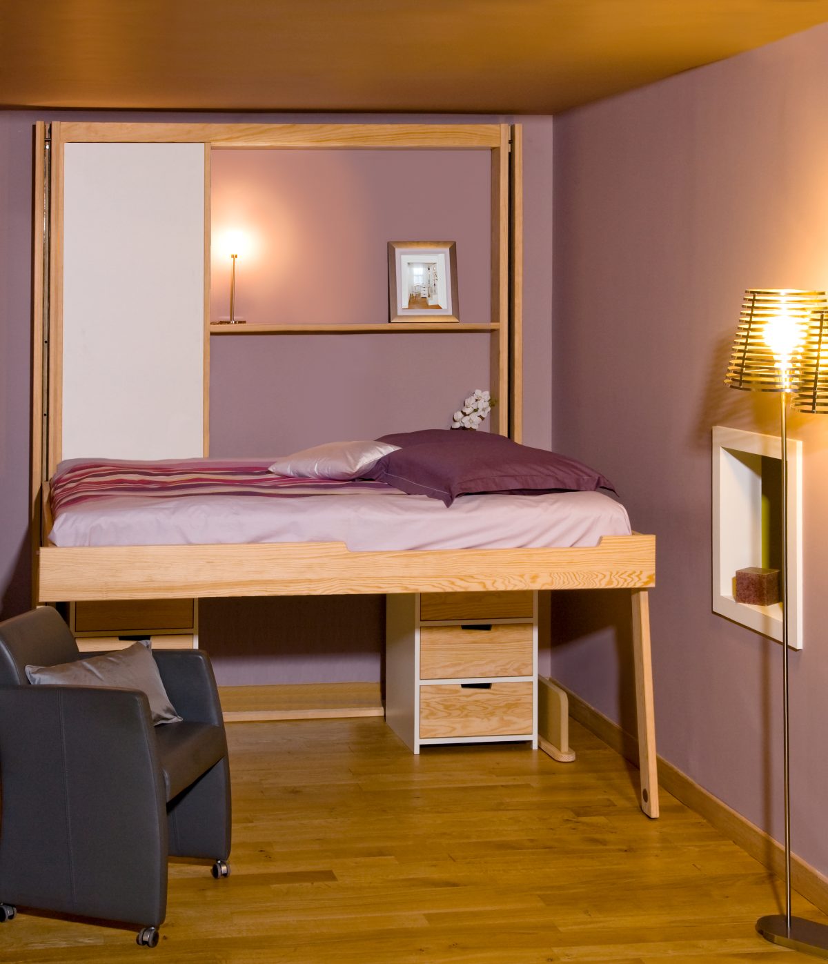 Lit escamotable décalé avec bureau