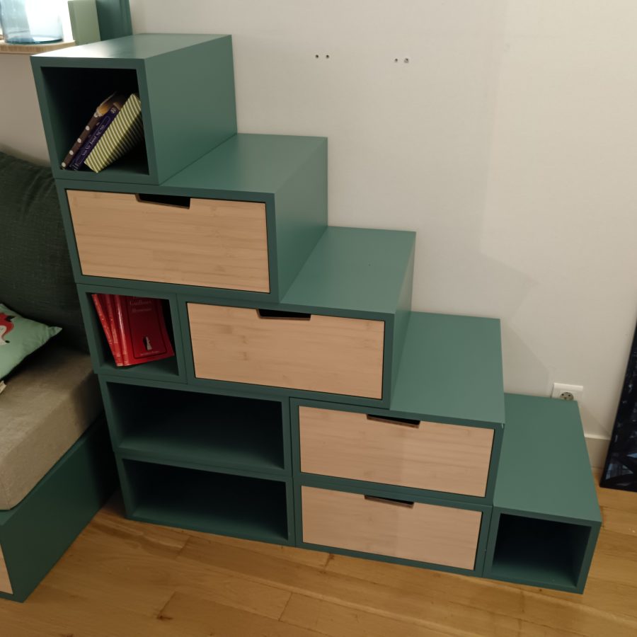 Loggia stock Bac - Escalier Bricks