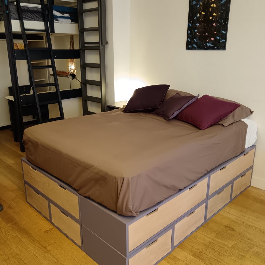 Loggia stock Bac - Lit podium avec chevet