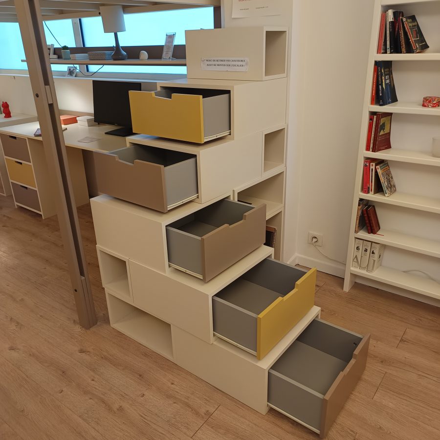 Modèle d'exposition présenté au magasin Espace Loggia situé au 22 boulevard Beaumarchais 75011 Paris