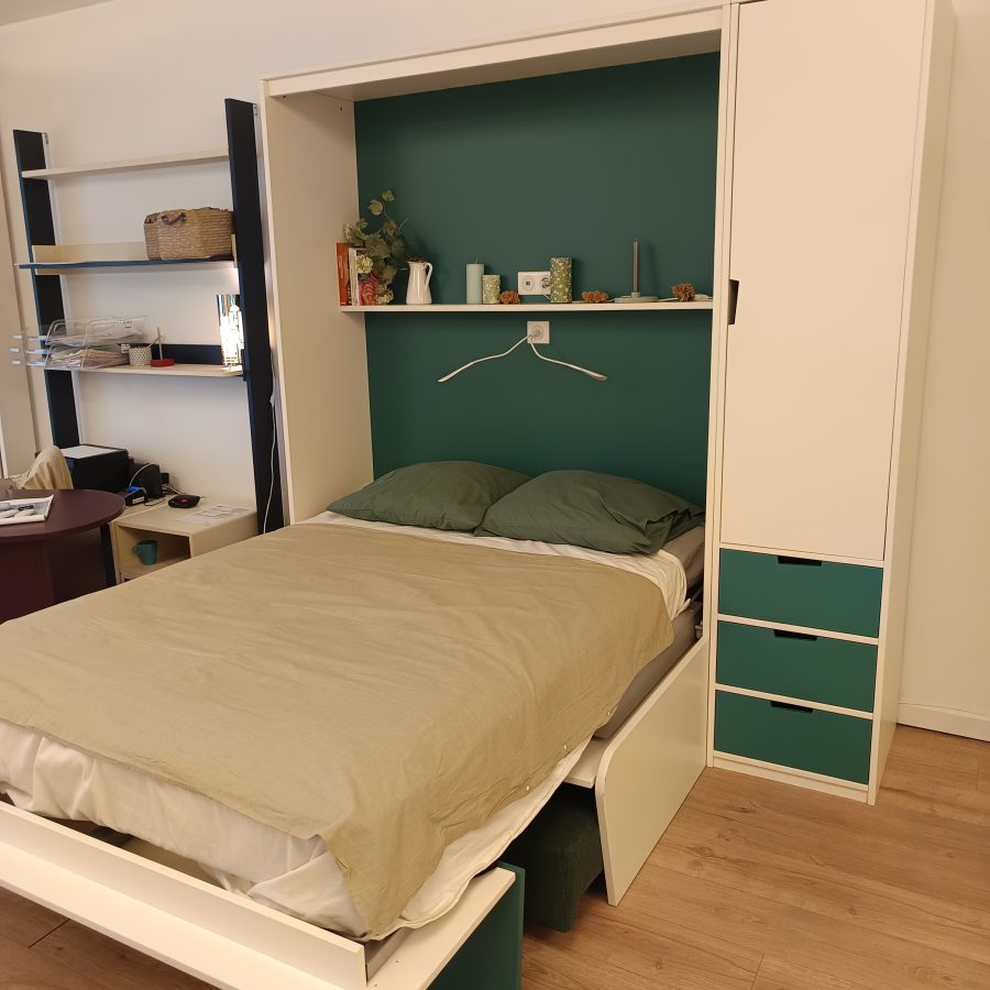 Modèle d'exposition présenté au magasin Espace Loggia situé au 22 boulevard Beaumarchais 75011 Paris